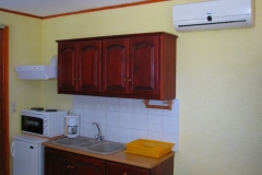 sunrise apartments studio kitchen